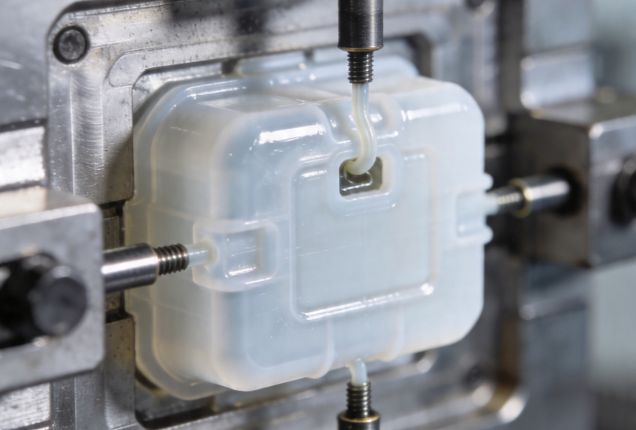 injection molding (2).jpg (1)